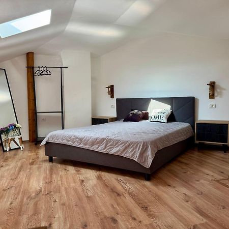 Gallery City Center Apartment Skopje Eksteriør bilde
